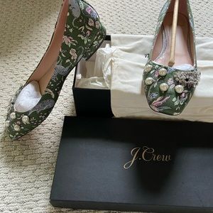 NWT Beautiful Jcrew jeweled flat